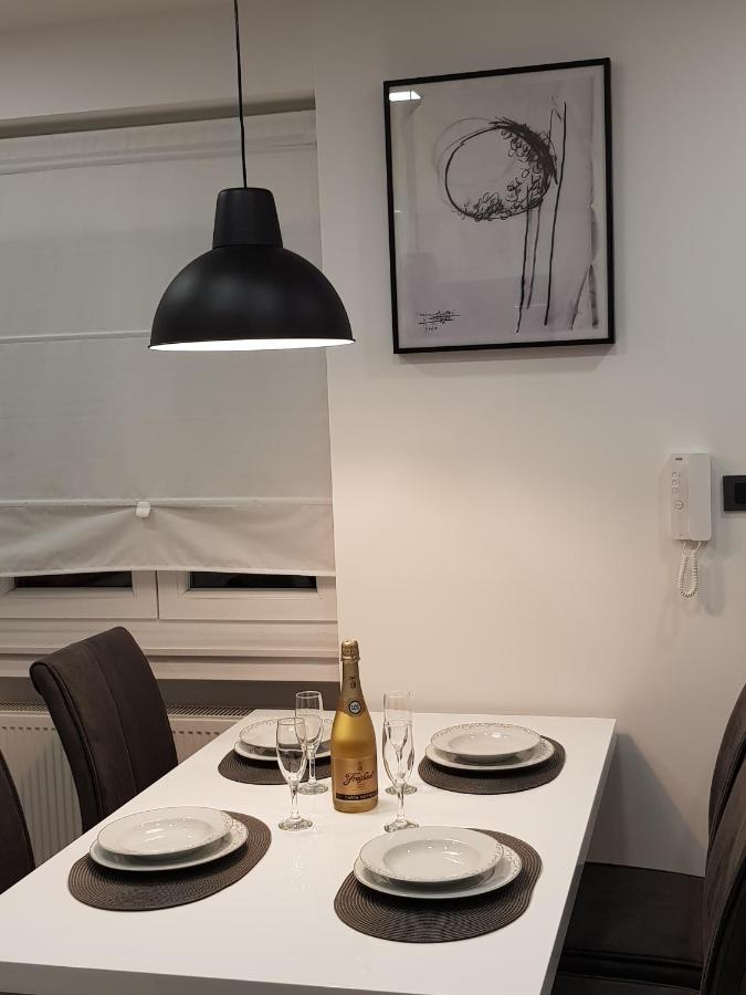 Marsim Lux Apartman Zagreb Ngoại thất bức ảnh